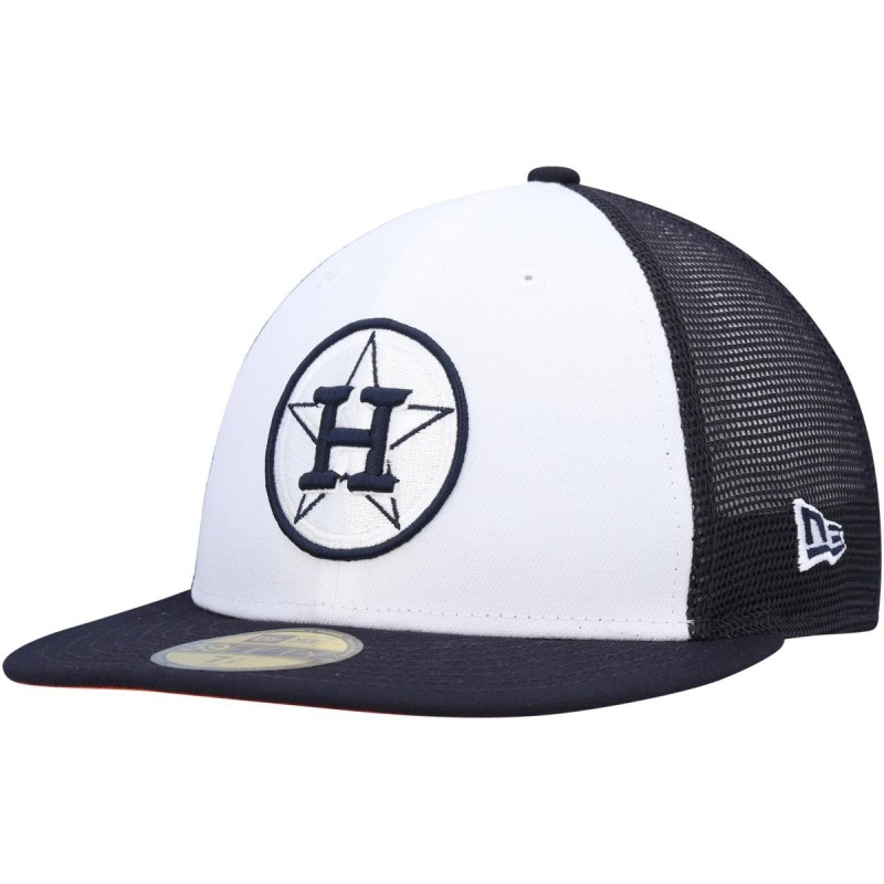 LICENSED CAPS H LICENSED CAPS H